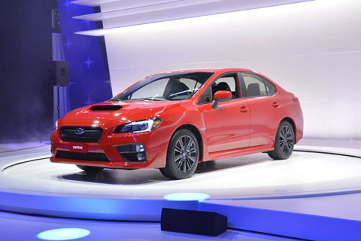 スバル、新型WRXを世界初公開