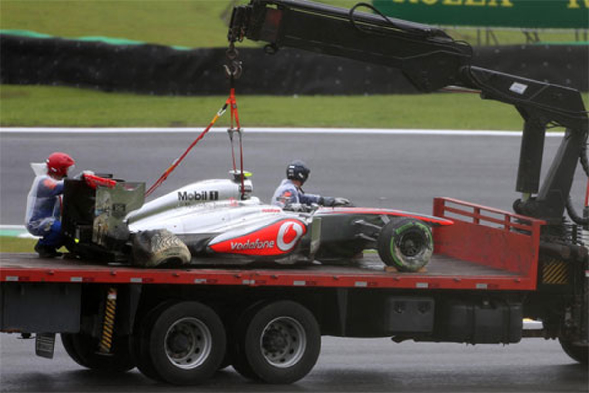 セルジオ・ペレス、ギアボックス交換で5グリッド降格ペナルティ