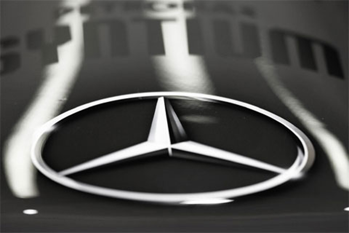 メルセデス、2014年エンジンのダイナモテストでボヤ騒ぎ