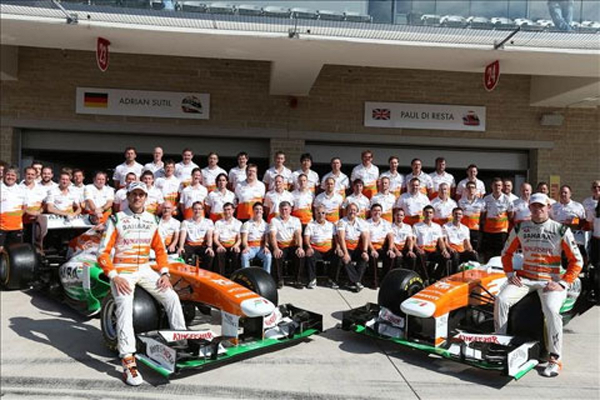 フォース・インディア、ロータスのドライバー決定を待つ