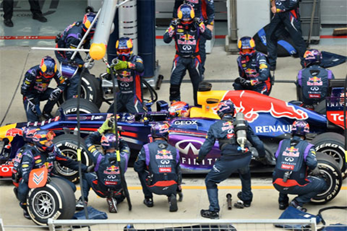 F1：2014年から2回のピットストップを義務化の方向