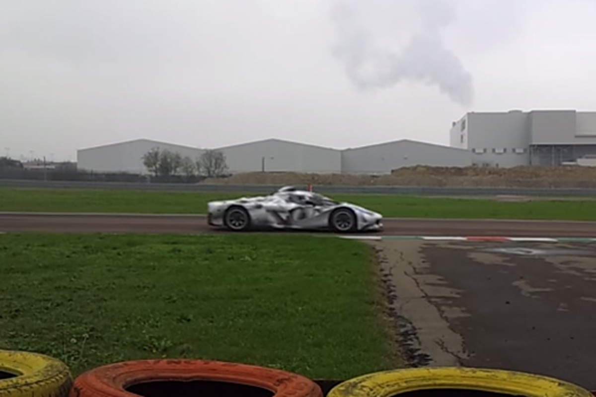 【動画】 フェラーリ、2014年F1エンジンでテスト走行?