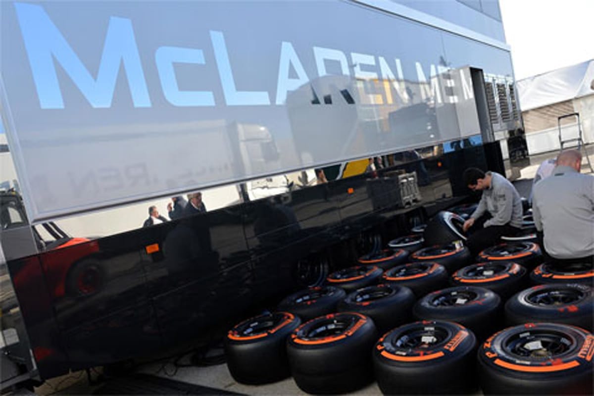 マクラーレン MP4-29、電気系トラブルで1周も走行できず