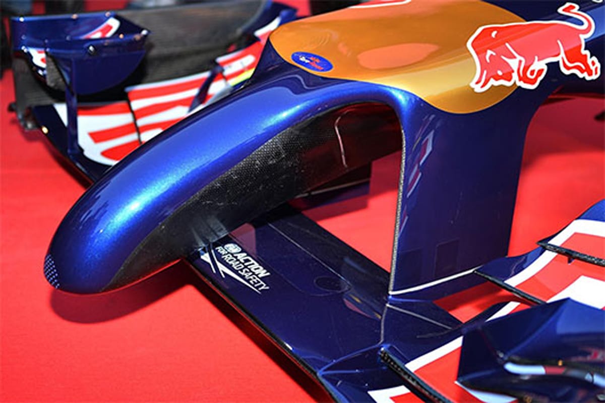 FIA、2014年F1マシンのノーズデザインに安全面の保証を求める