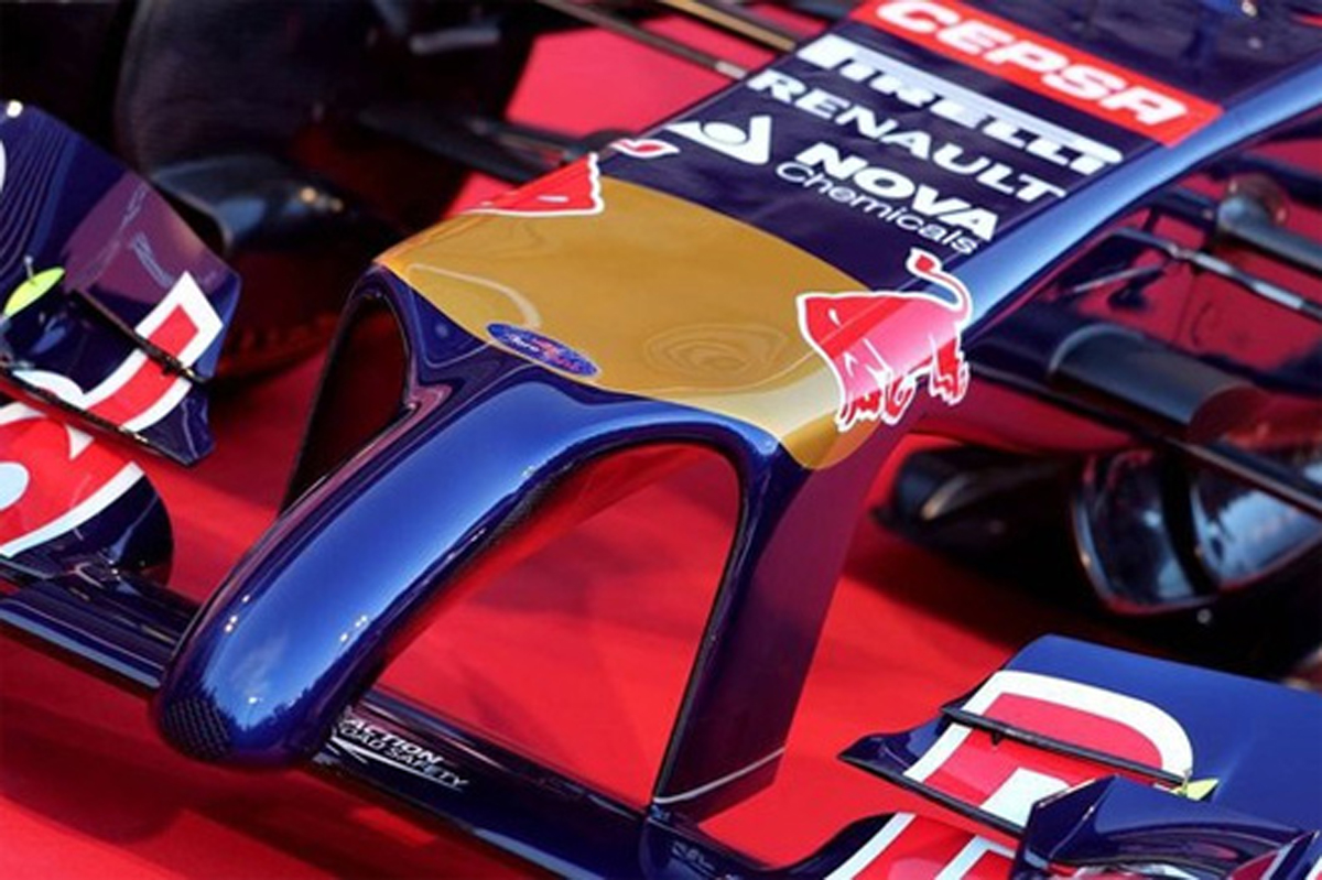 パディ・ロウ、2014年F1マシンのノーズの安全性を支持