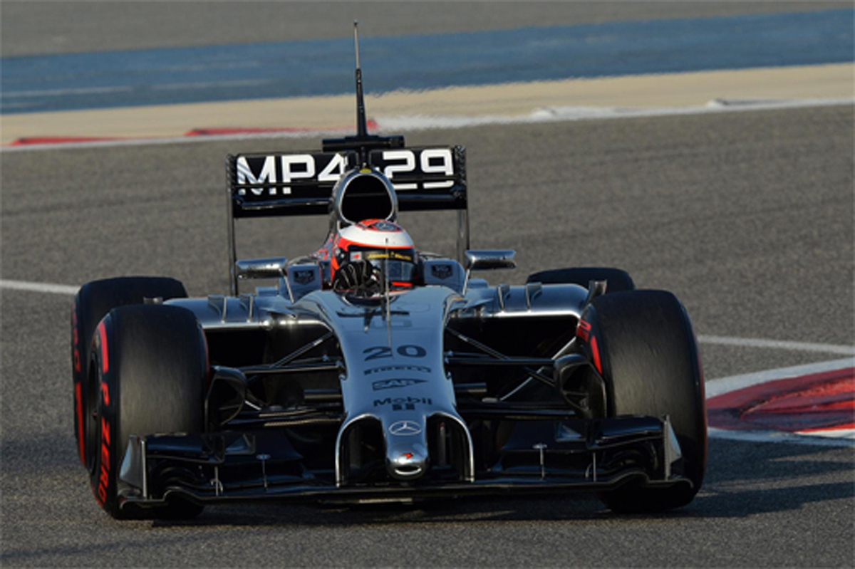 F1バーレーンテスト2日目：ケビン・マグヌッセンがトップタイム