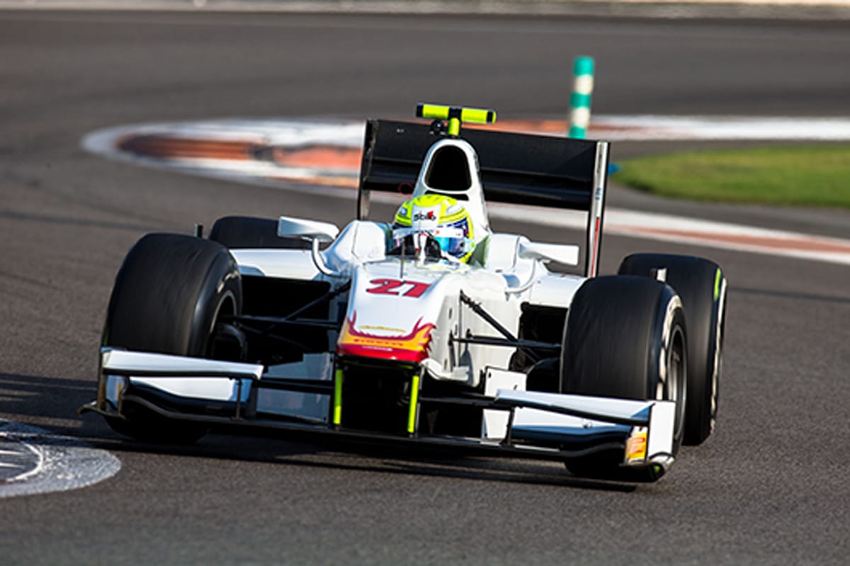 佐藤公哉、GP2初テストはマシントラブルで下位に沈む