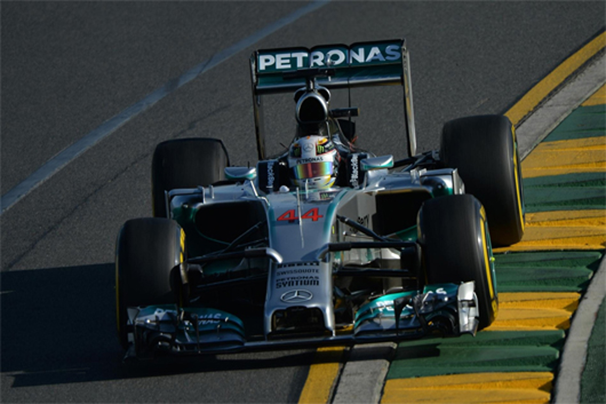 F1オーストラリアGP フリー走行2：ルイス・ハミルトンがトップタイム
