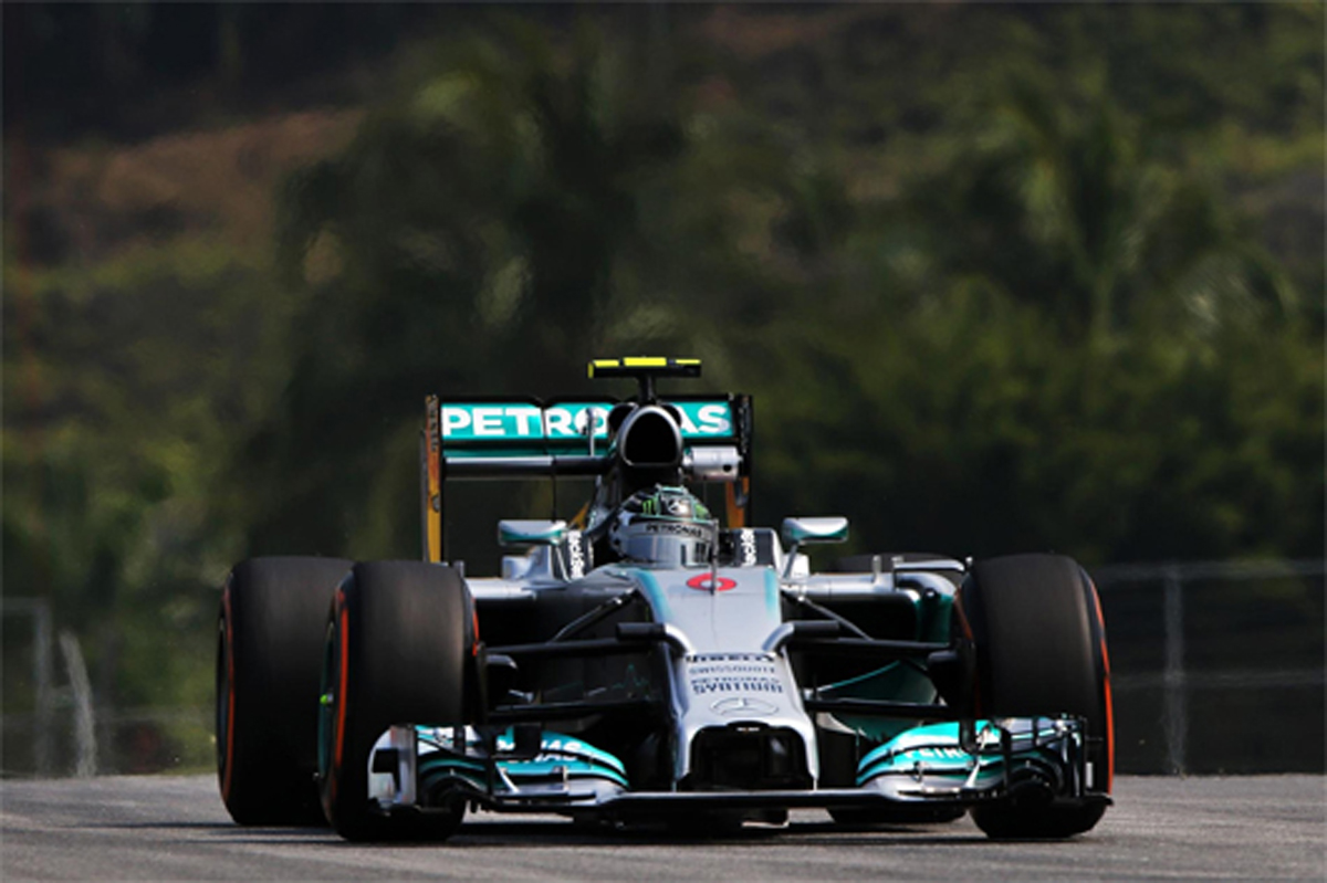 F1マレーシアGP フリー走行2回目：ニコ・ロズベルグがトップタイム