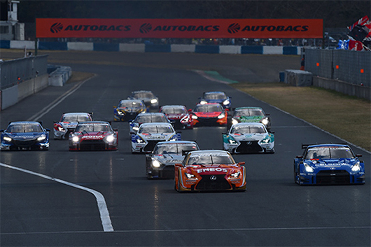 SUPER GT 開幕戦:レクサス RC Fが1-2フィニッシュ
