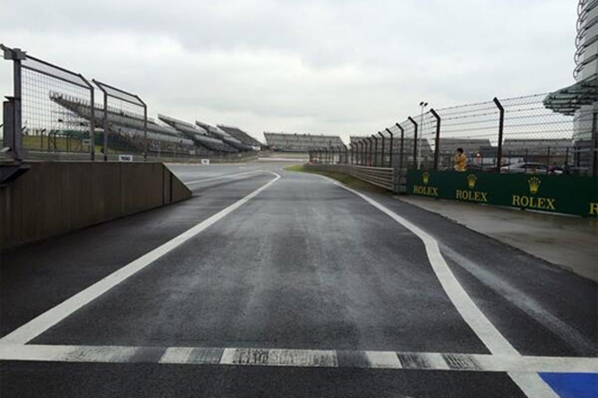 F1中国GP フリー走行3回目は雨:ダニエル・リカルドがトップタイム