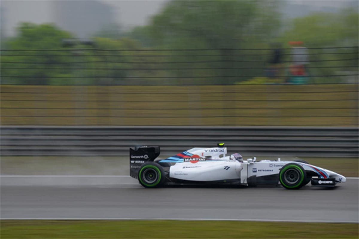 ピレリ、雨天時に316km/hで走行したバルテリ・ボッタスを称賛
