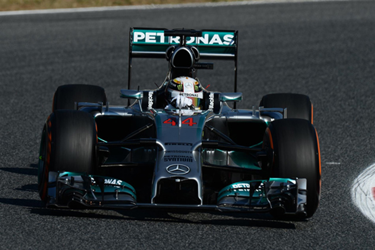 メルセデス：F1スペインGP 初日のコメント