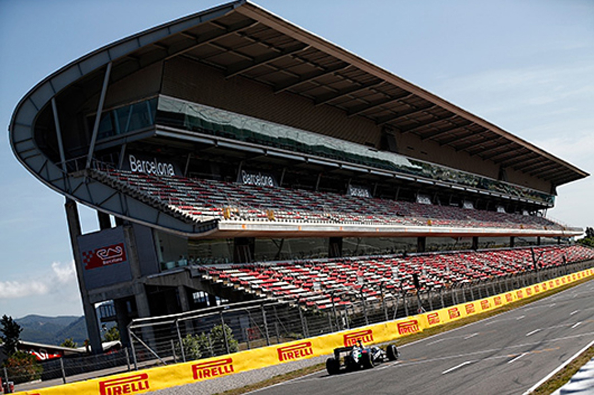 F1チーム、コスト削減のためにインシーズンテストの禁止を検討