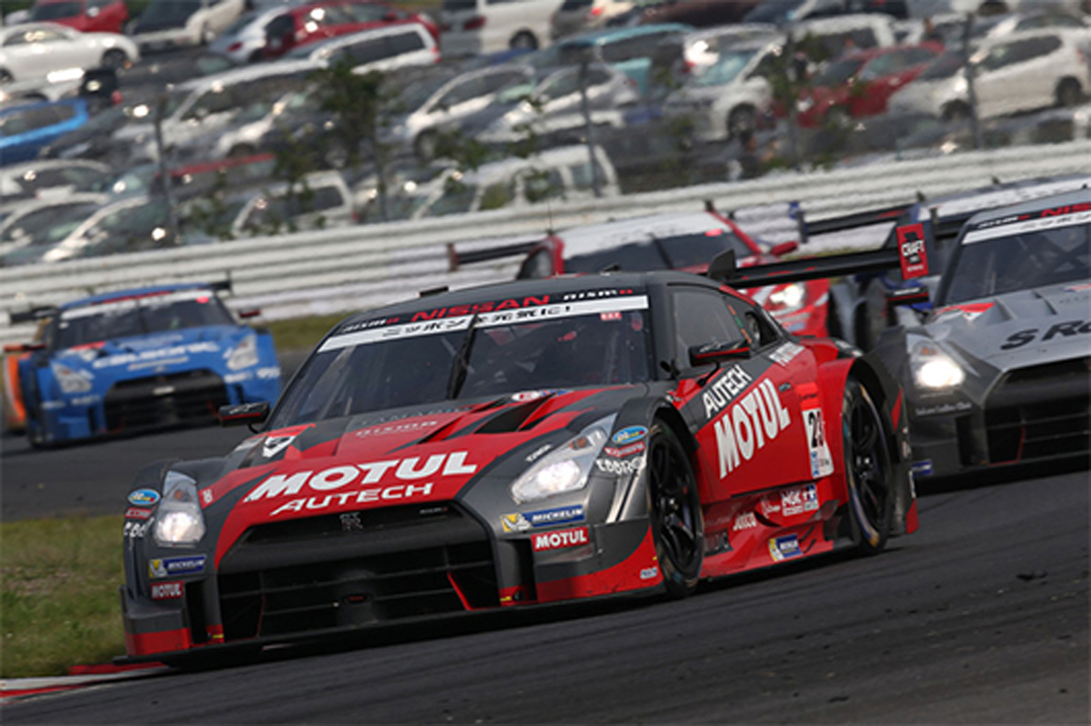 SUPER GT:日産 GT-RがGT500の表彰台を独占