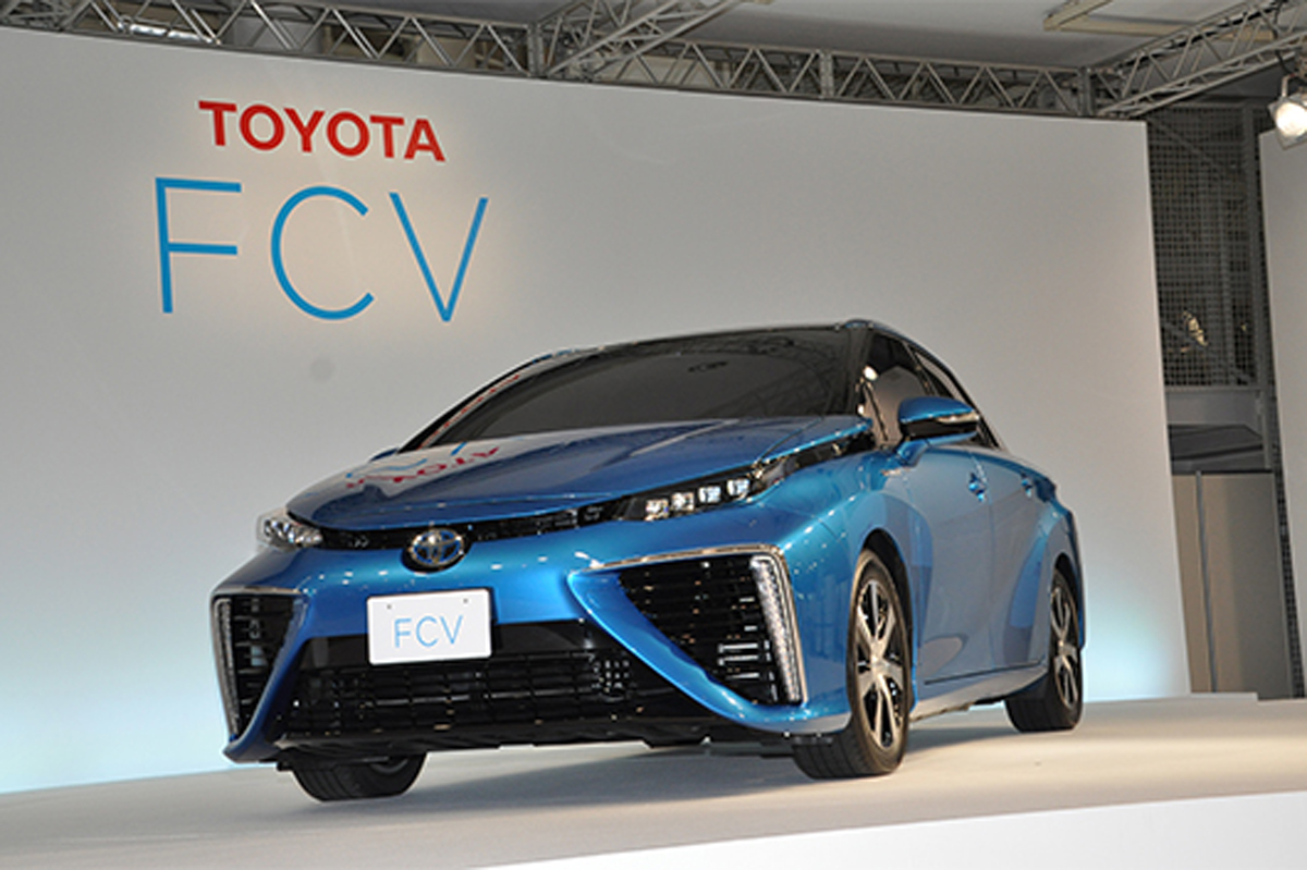 トヨタ、燃料電池自動車を2014年度内に販売開始