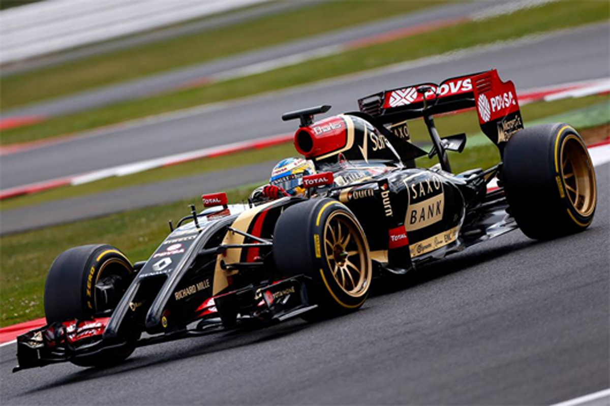 ピレリ、18インチF1タイヤのテストに満足