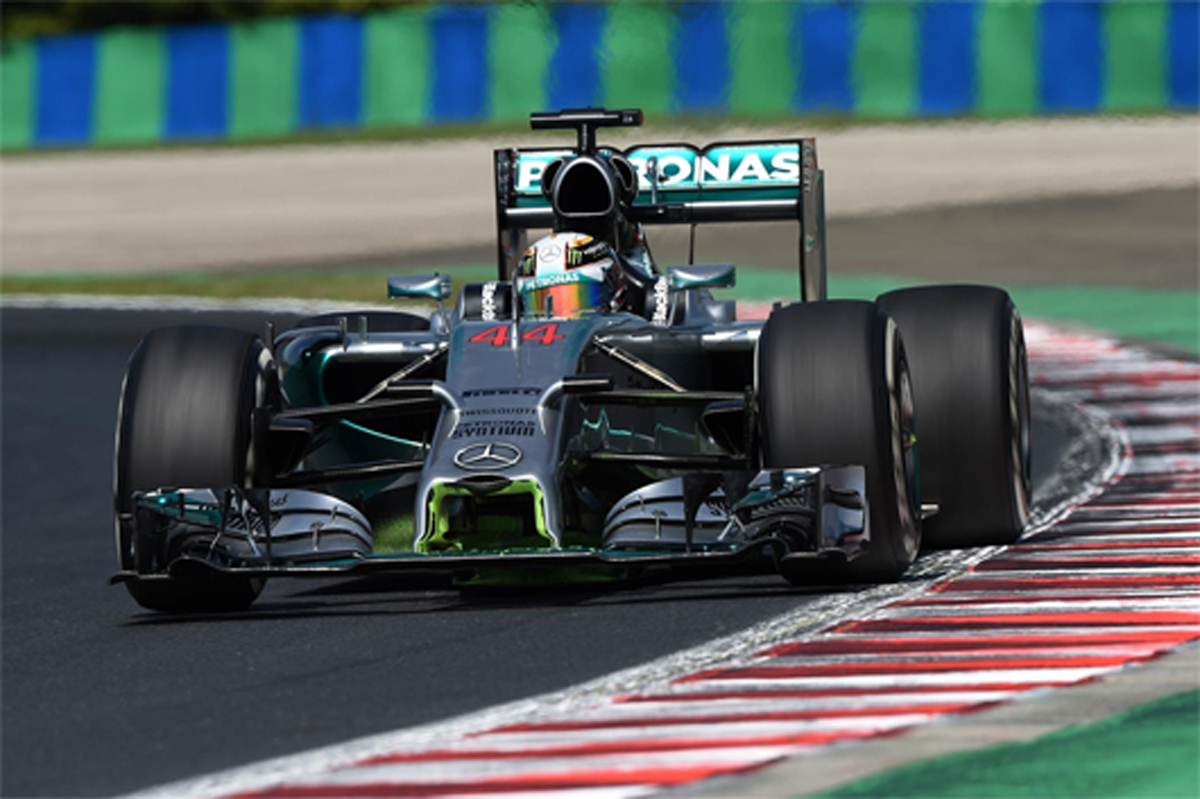 F1ハンガリーGP フリー走行2回目:ルイス・ハミルトンがトップタイム