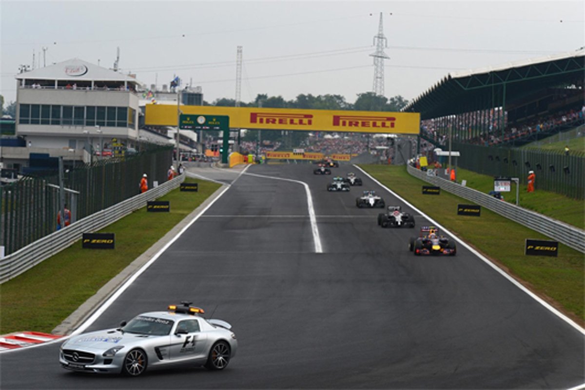 F1：セーフティカー後のスタンディングリスタートを撤回？