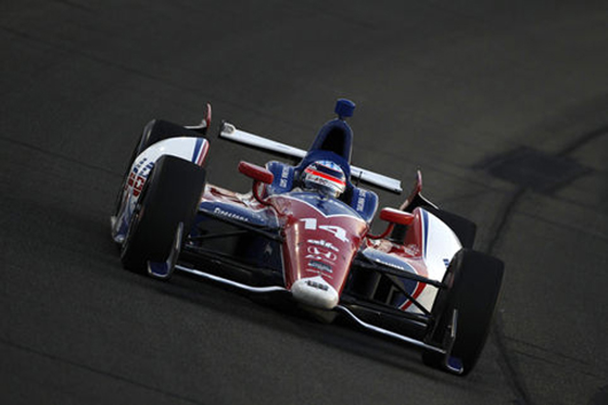 佐藤琢磨、予選4番手から今シーズン最終戦に臨む (インディカー)