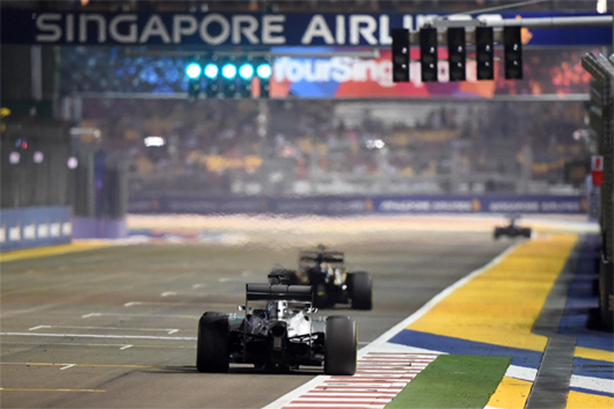 ピレリ:F1シンガポールGP 金曜フリー走行レポート