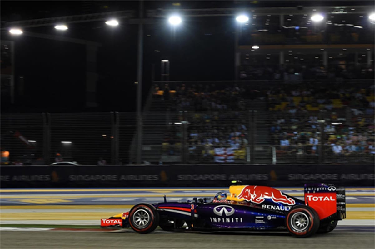 レッドブル:2列目から勝機を伺う (F1シンガポールGP 予選)
