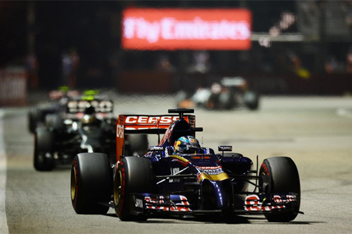 トロ・ロッソ:ベルニュが6位入賞 (F1シンガポールGP)