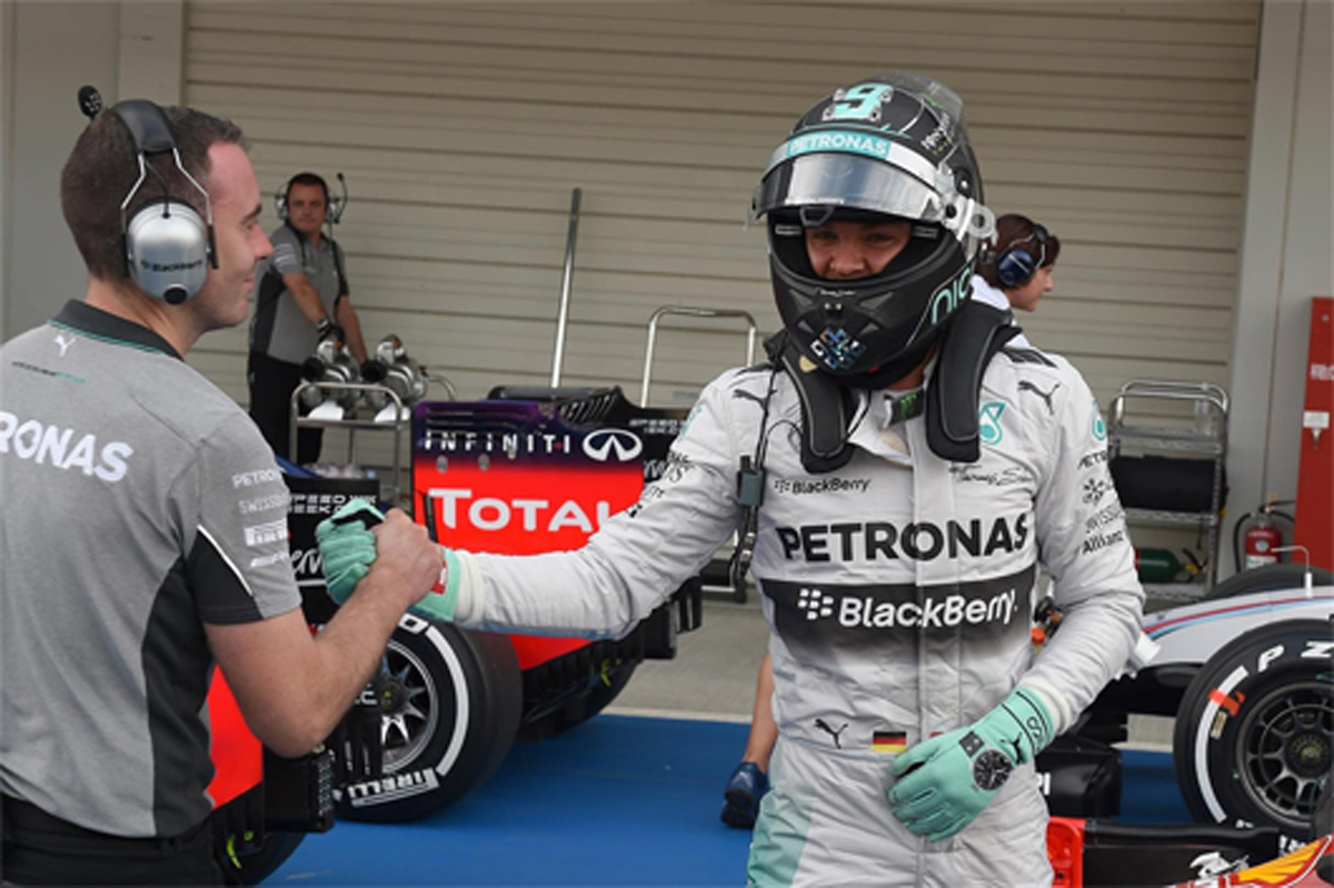 メルセデス:チームメイトバトルはロズベルグが先行 (F1日本GP 予選)