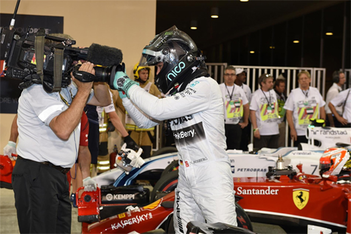 メルセデス:最終決戦にむけてロズベルグが先手 (F1アブダビGP予選)