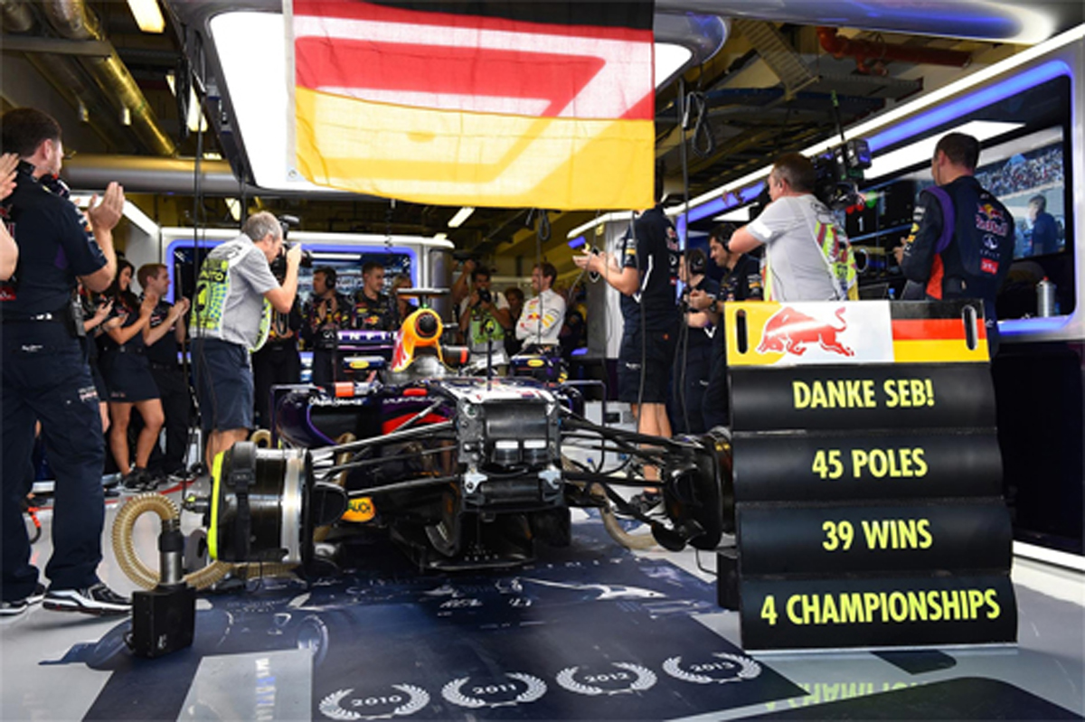 レッドブル:新たな章への一年 (F1アブダビGP)