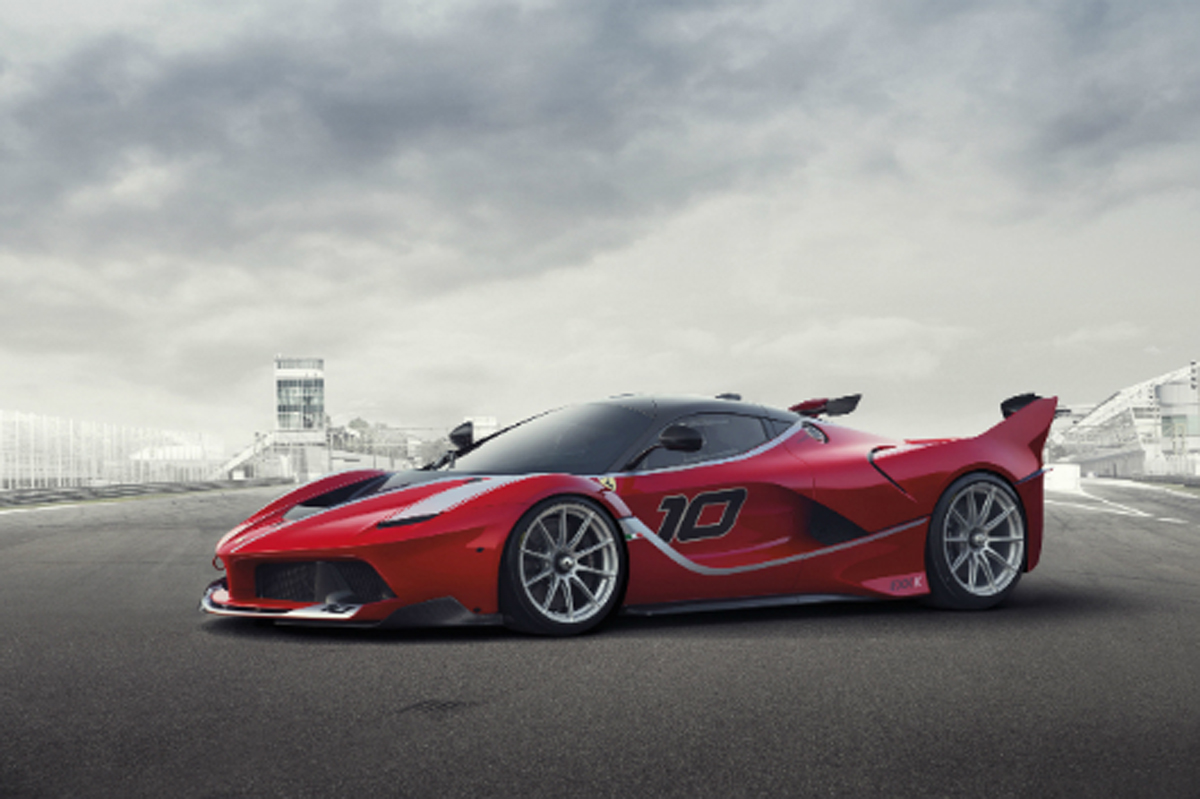 フェラーリ、FXX-Kを発表