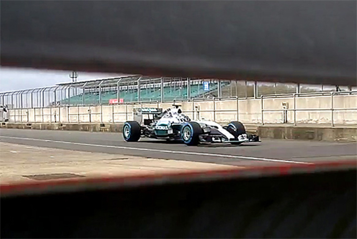 メルセデス、W06を映像で公開