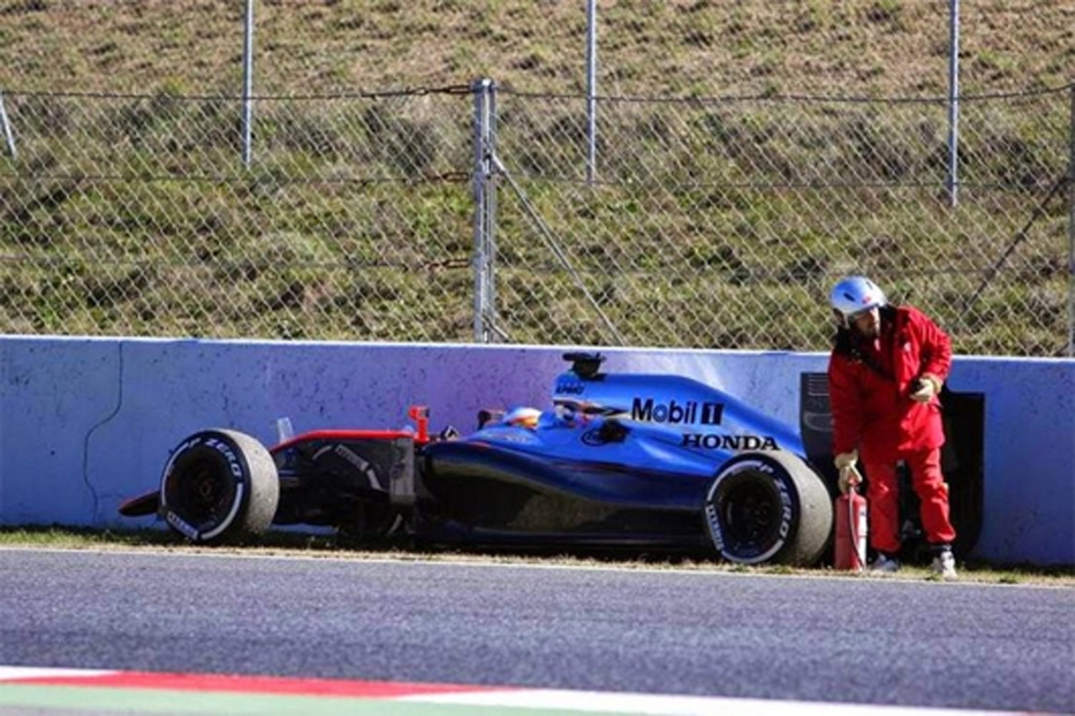 マクラーレン 「アロンソのマシンに不具合は見つかっていない」