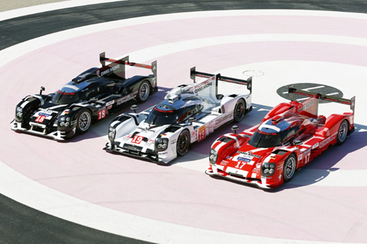 ポルシェ、2015年のル・マン24時間で3台に異なるカラーリングを採用