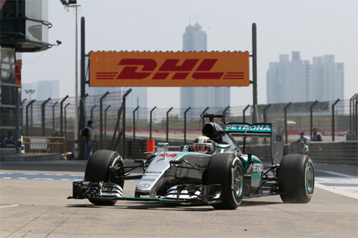 F1中国GP フリー走行3回目:ルイス・ハミルトンがトップタイム