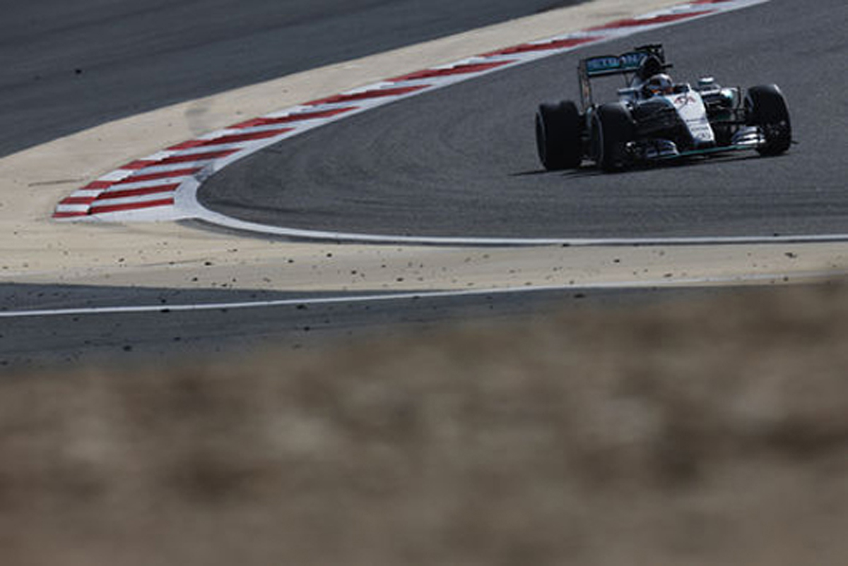 F1バーレーンGP フリー走行3回目：ルイス・ハミルトンがトップタイム
