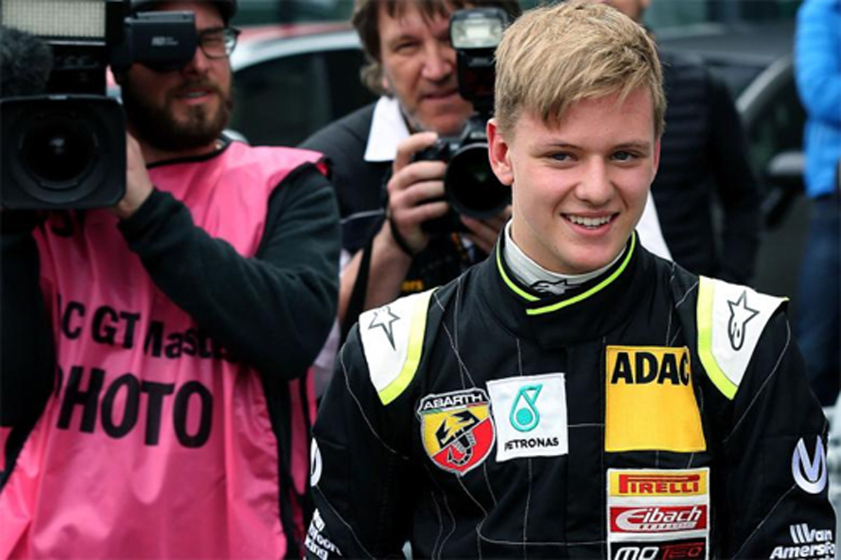 ミック・シューマッハ、F4デビュー戦は9位