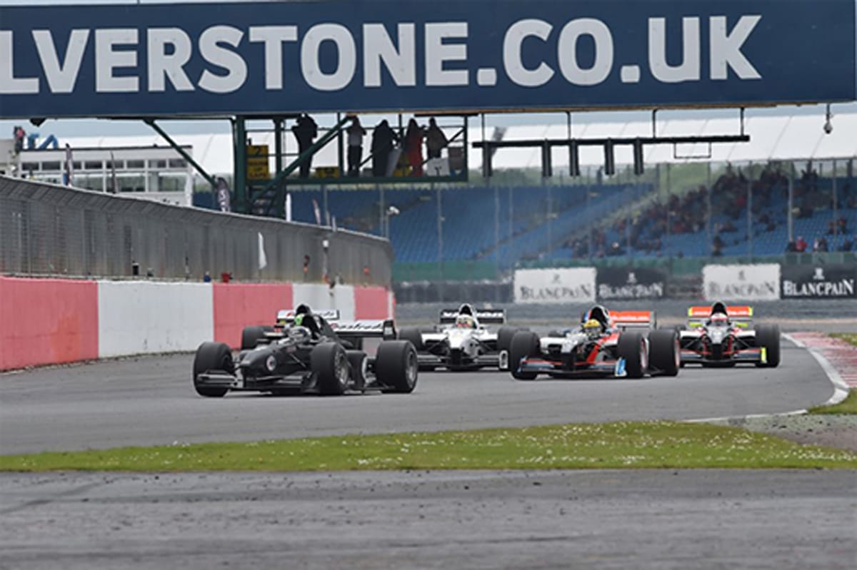 AUTO GP、参戦台数不足でシリーズ中断
