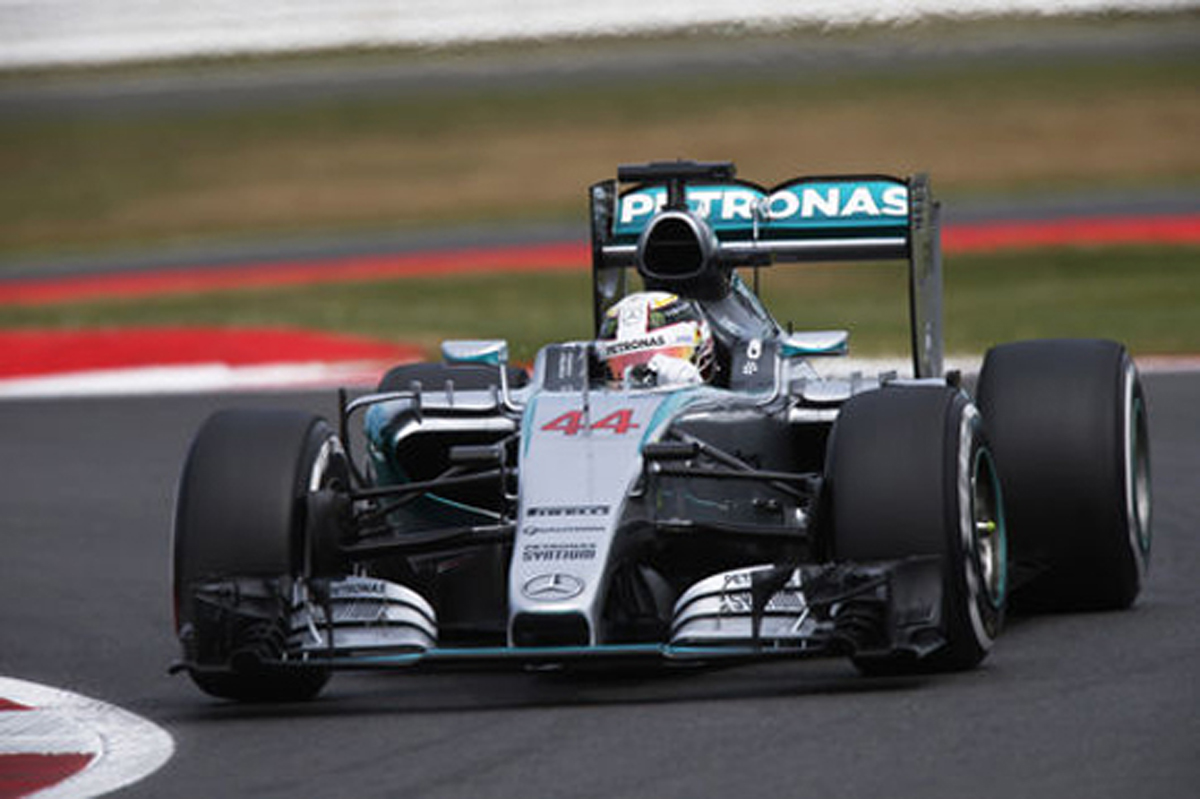 F1イギリスGP フリー走行3回目：ルイス・ハミルトンがトップタイム