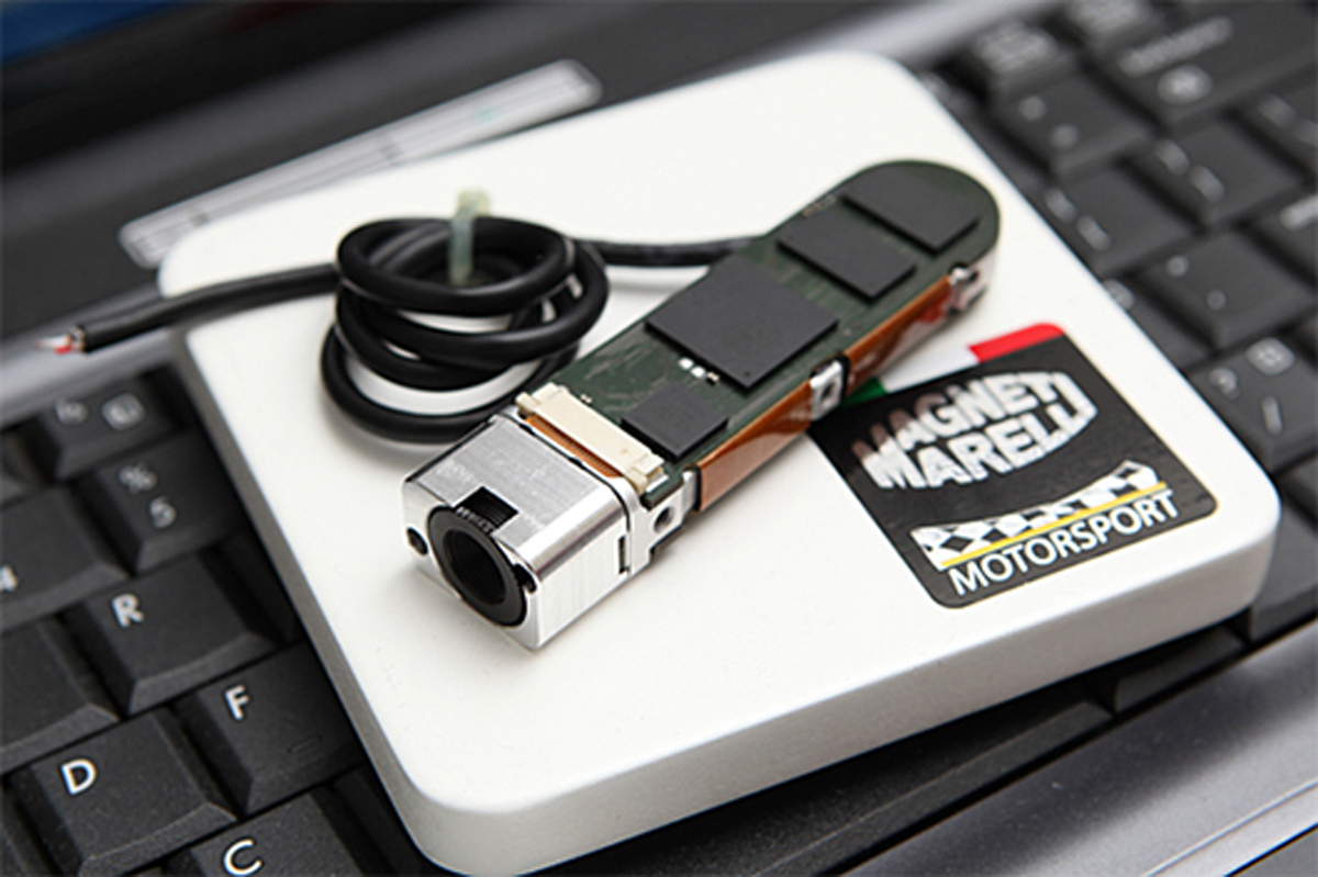 F1:安全性向上のため小型ハイスピードカメラを導入