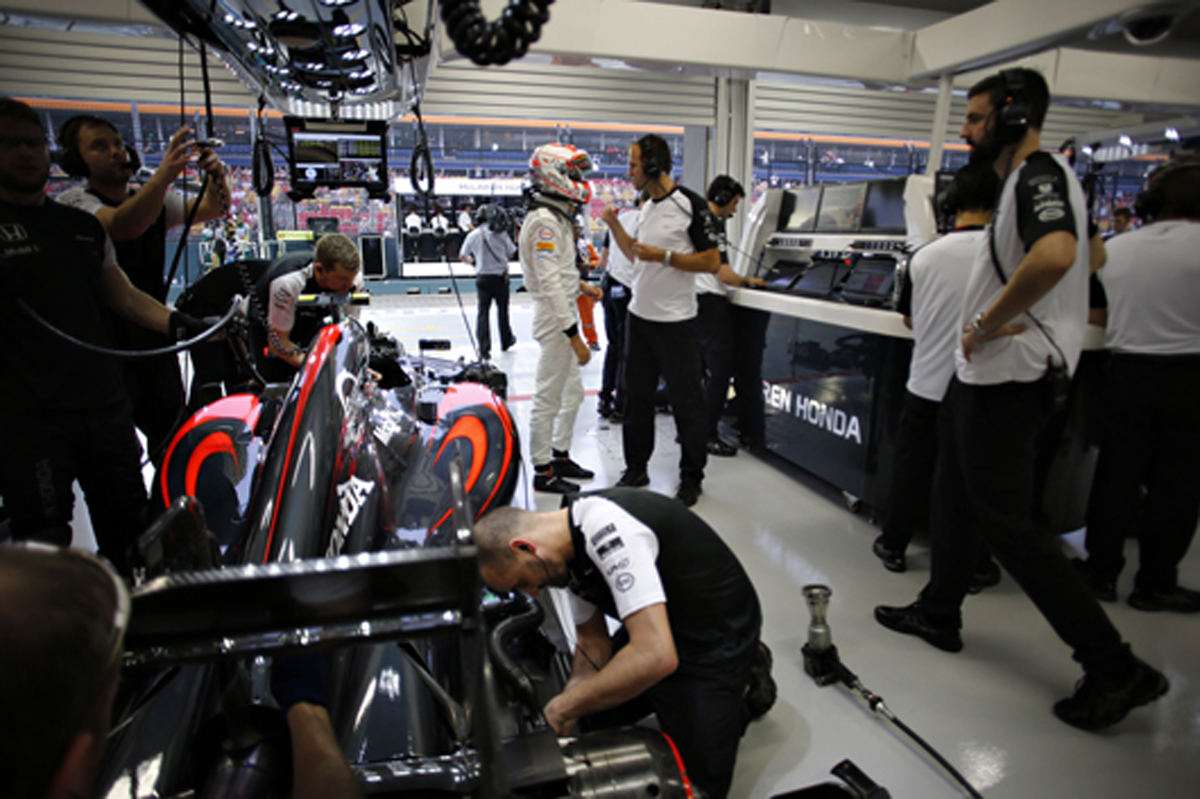 ホンダ 「クルマは良い方向に向かっている」 / F1シンガポールGP 初日