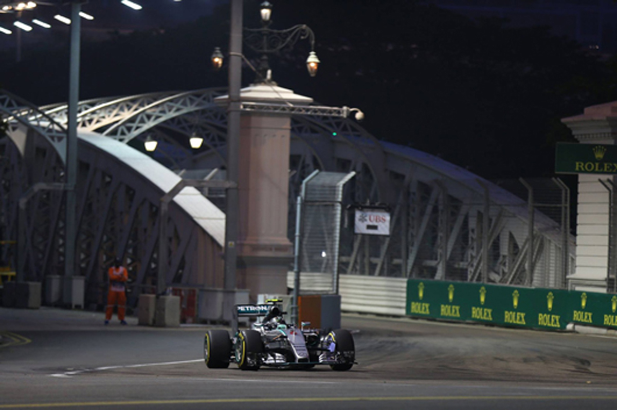 メルセデス：F1シンガポールGP 初日のコメント