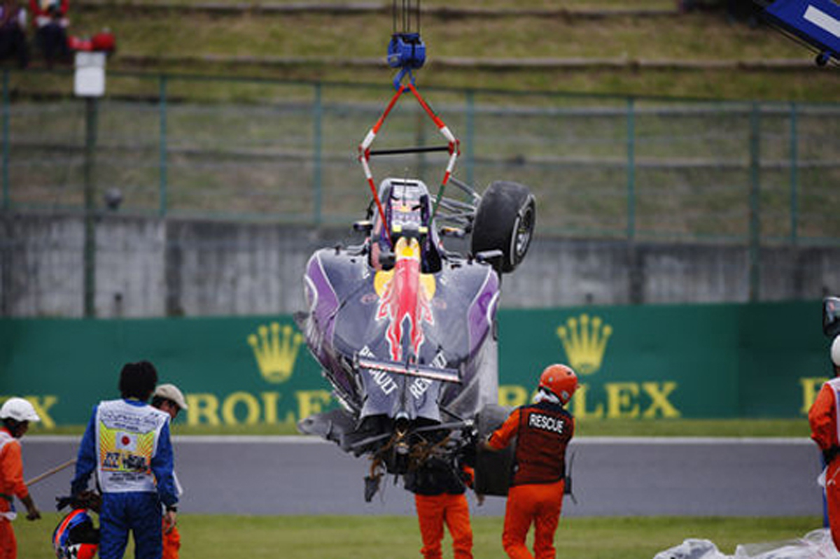 レッドブル、ダニール・クビアトのF1マシンを完全にリビルド