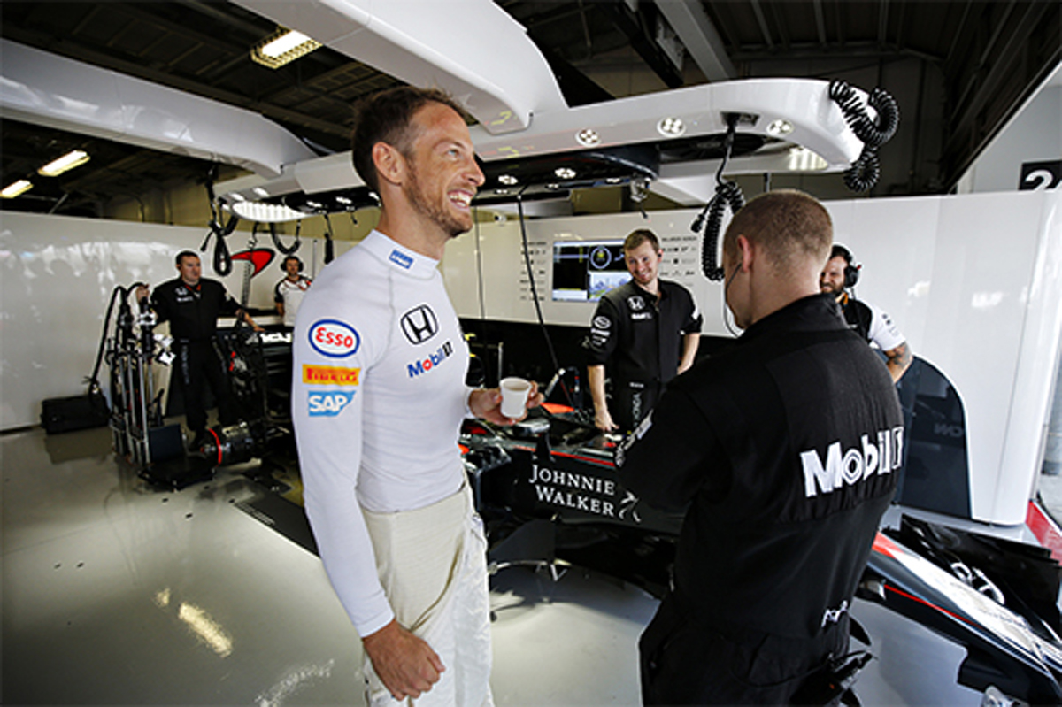 マクラーレン、ジェンソン・バトンのルノー移籍説を否定