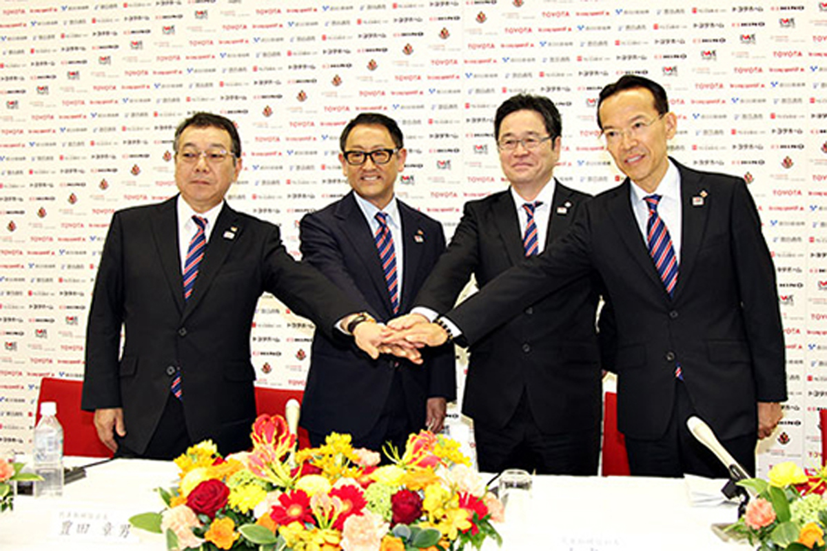トヨタ、名古屋グランパスを子会社化へ