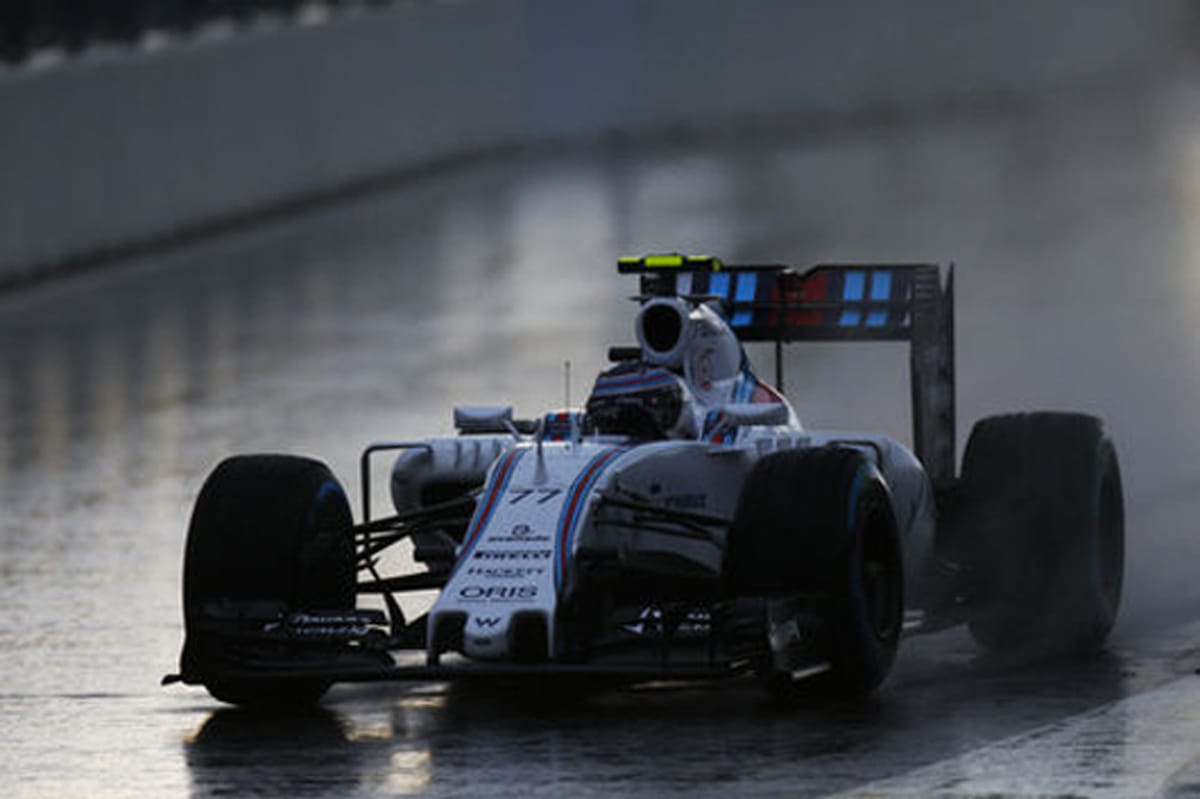 F1ロシアGP フリー走行2回目は雨:フェリペ・マッサがトップタイム