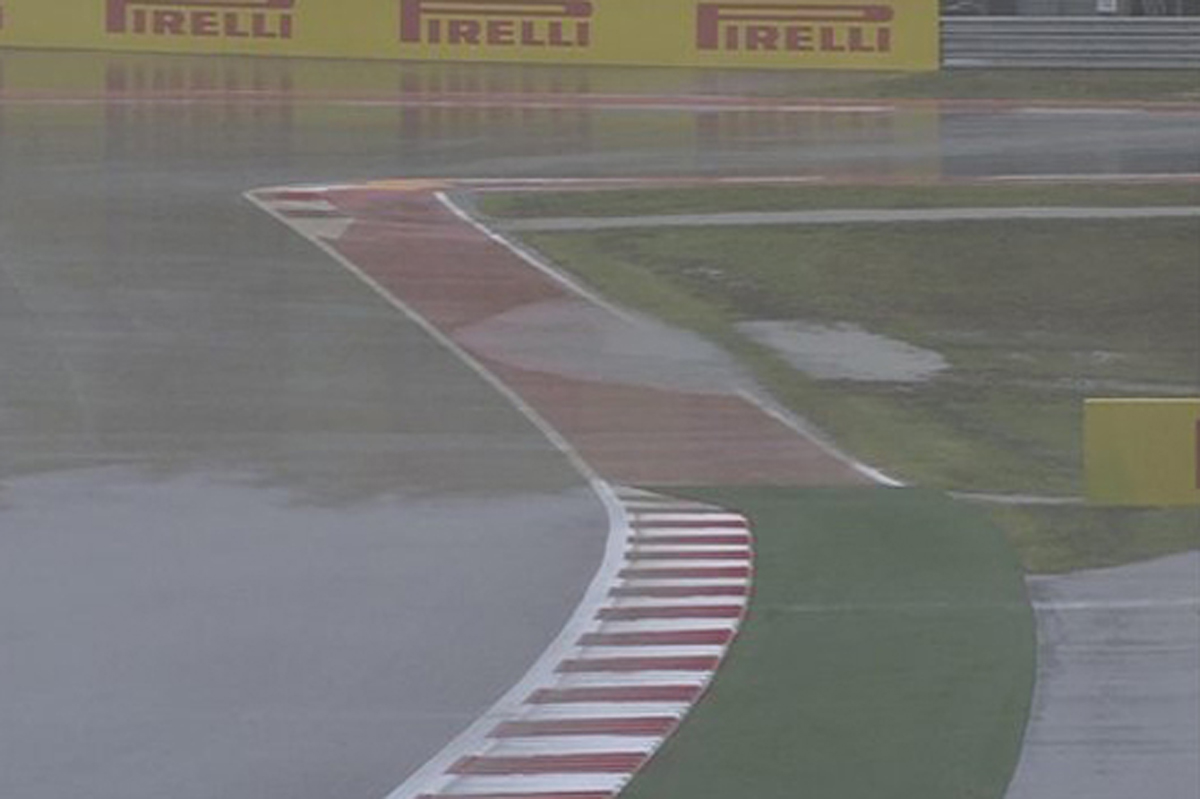 F1アメリカGP 予選:豪雨のため日曜日に延期