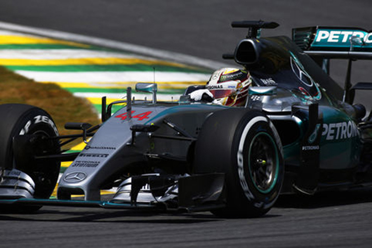 F1ブラジルGP フリー走行3回目:ルイス・ハミルトンがトップタイム