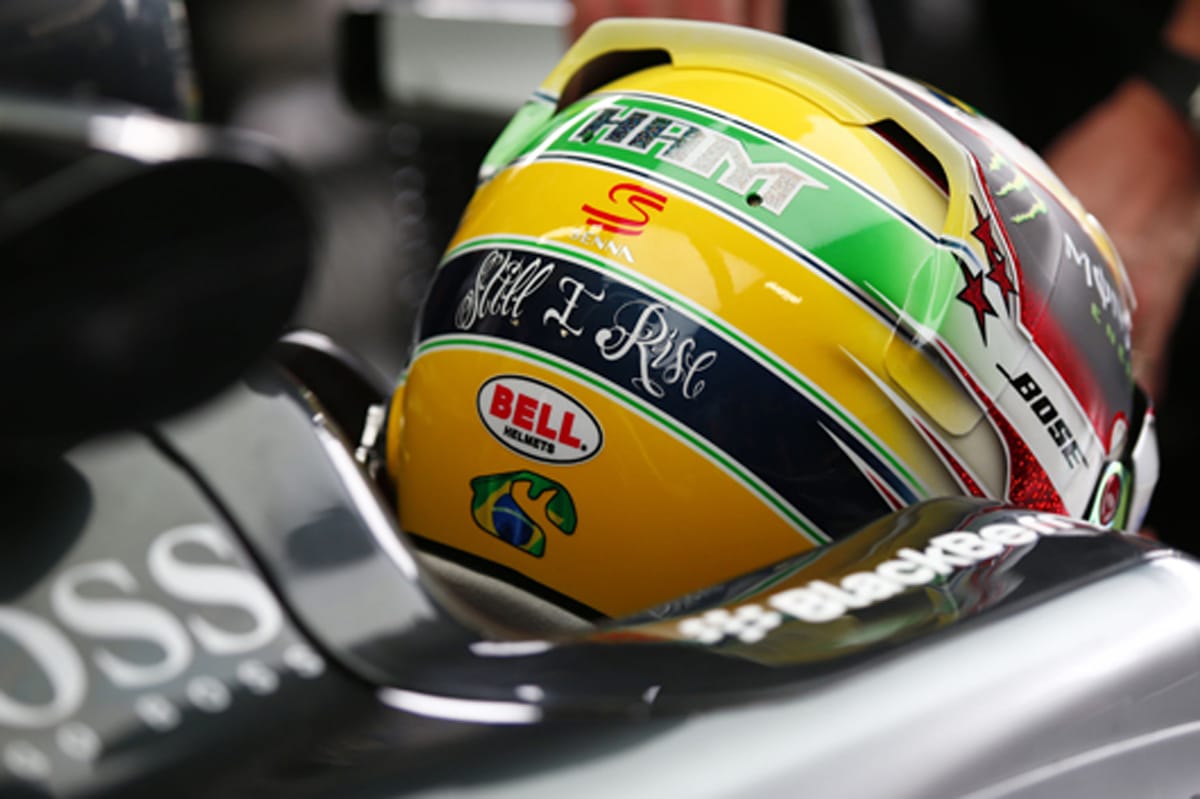 ルイス・ハミルトン、アイルトン・セナ仕様のヘルメットを用意
