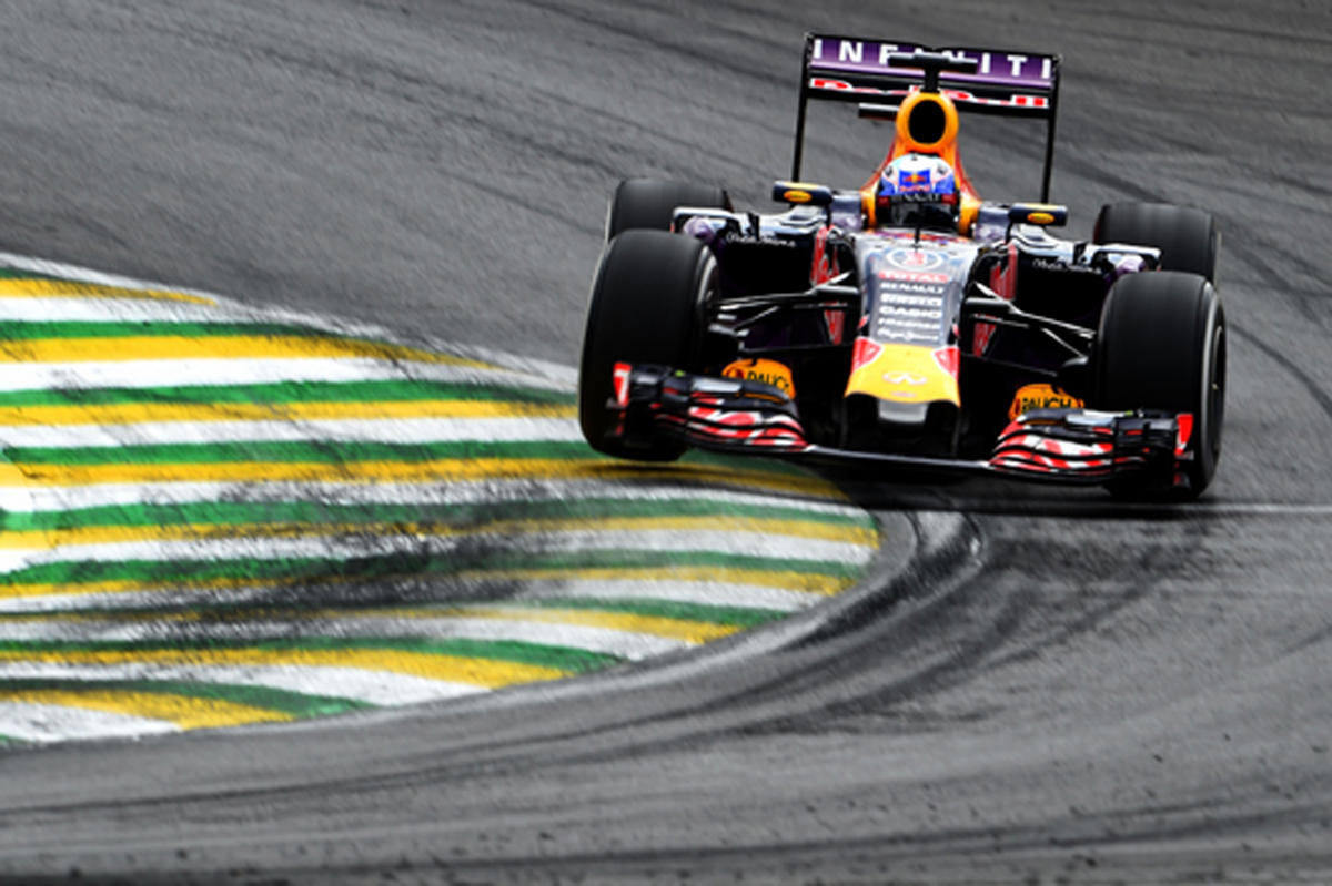 レッドブル：ダニール・クビアトが7位入賞 / F1ブラジルGP